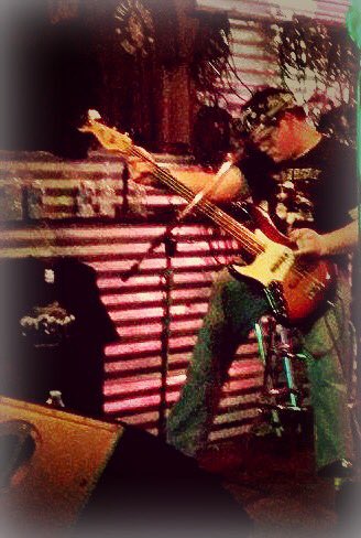 RedLightAngels's tweet image. Who's ready for the weekend? Happy Friday Angels!!!