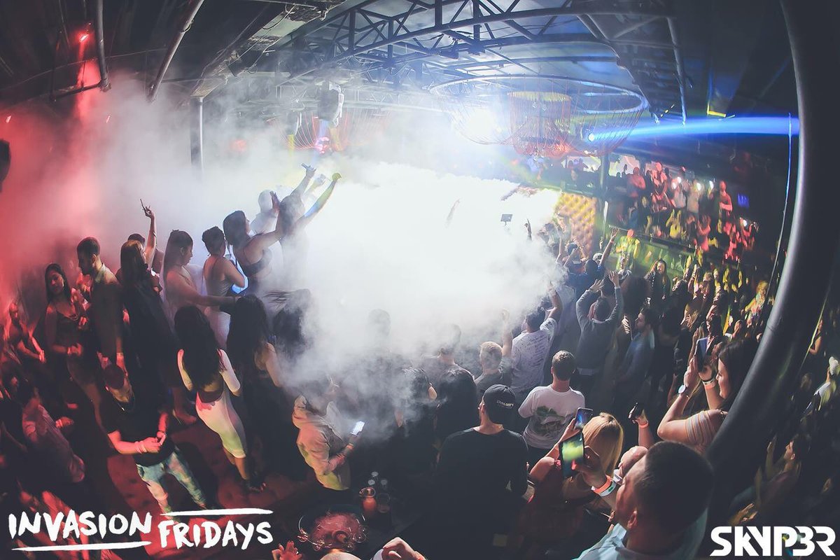 itsdynamik's tweet photo. space on fridays tonight everyone in FREE w/ me 🚀 for info text 3055108042 #InvasionFridays https://t.co/Psv2qArtjG
