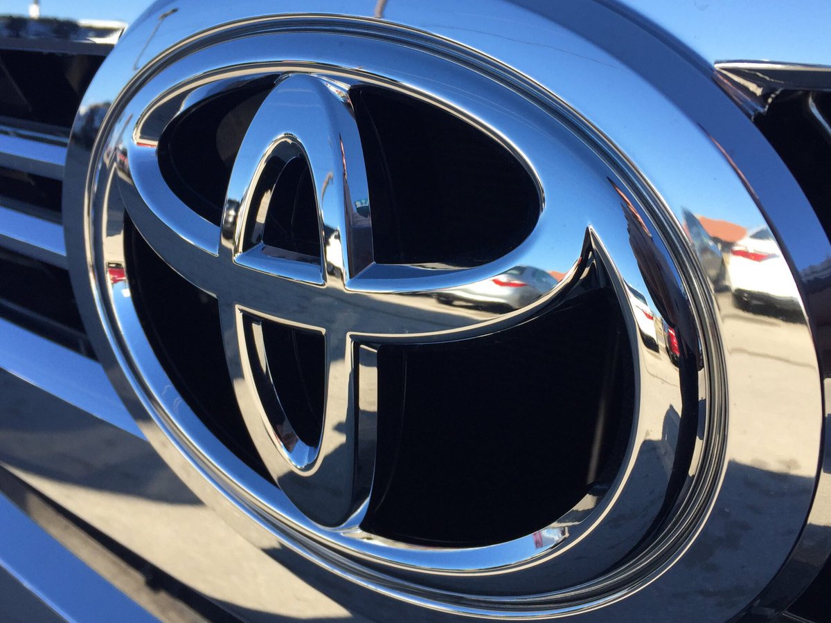 A_AnthonyF's tweet image. Make negative equity a thing of the past. Lease a New #Toyota #ASmarterWayToDrive