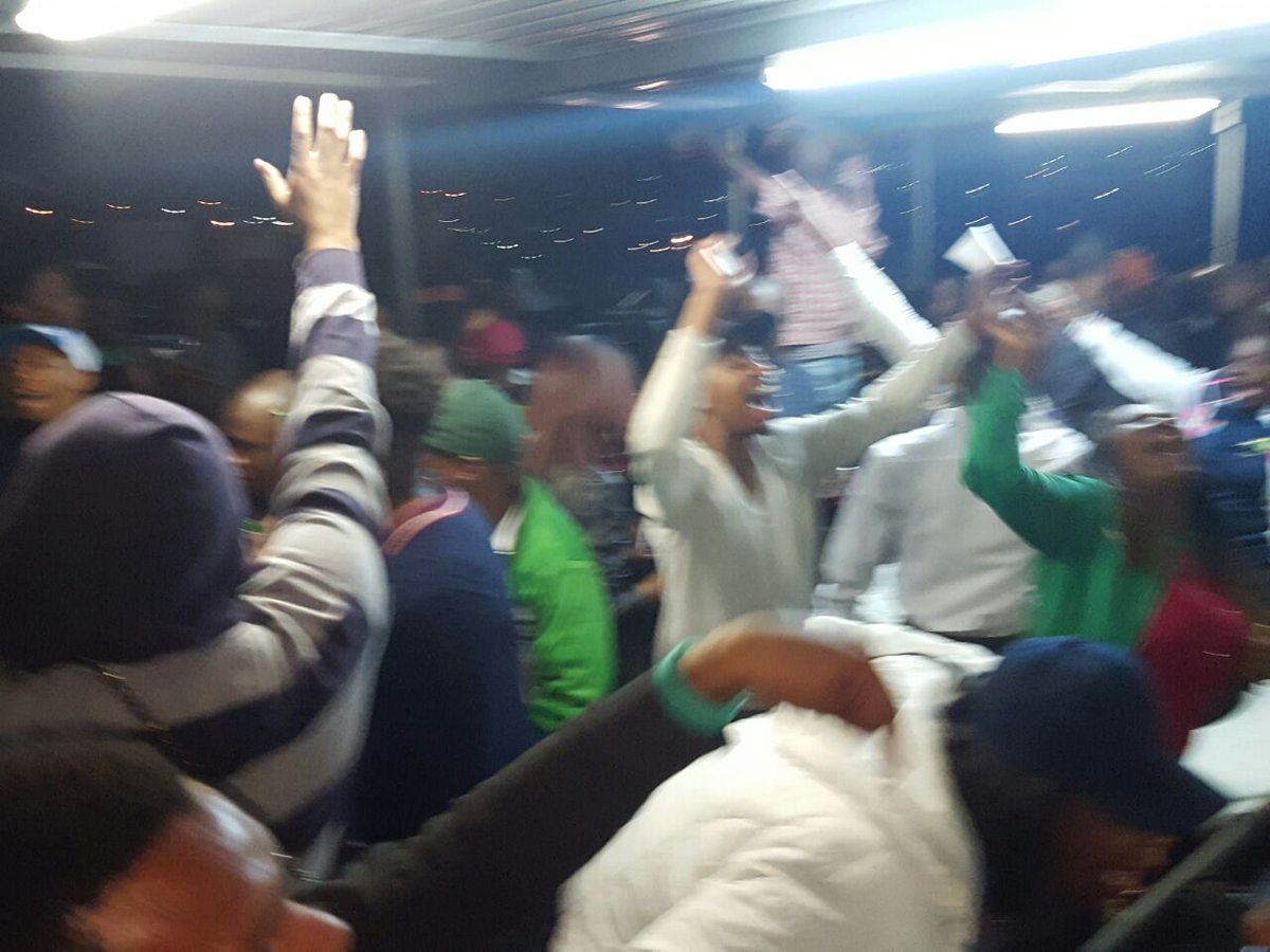 asinamali2's tweet image. #KnowYourLocal #Audiogasm @LuloCafe 🙊🙉🙆🚨🔥🔥🔥