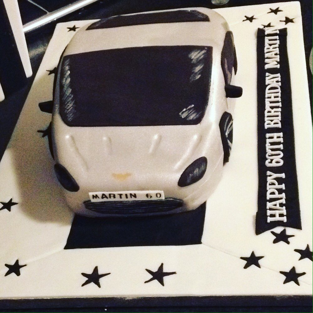 cake_gem's tweet image. Aston Martin cake with all featured car details &amp;amp; personalised number plate