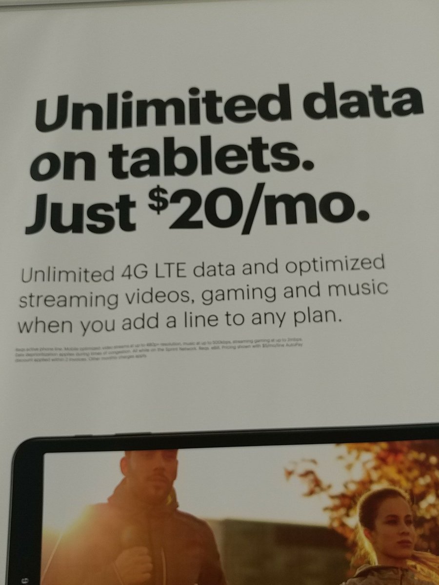 MikeLundberg01's tweet photo. Get it while the #unlimited gettin' is good @unitedcellvp @SprintHammond @normibennett #UnlimitedFreedom https://t.co/NhsgtmwcbP
