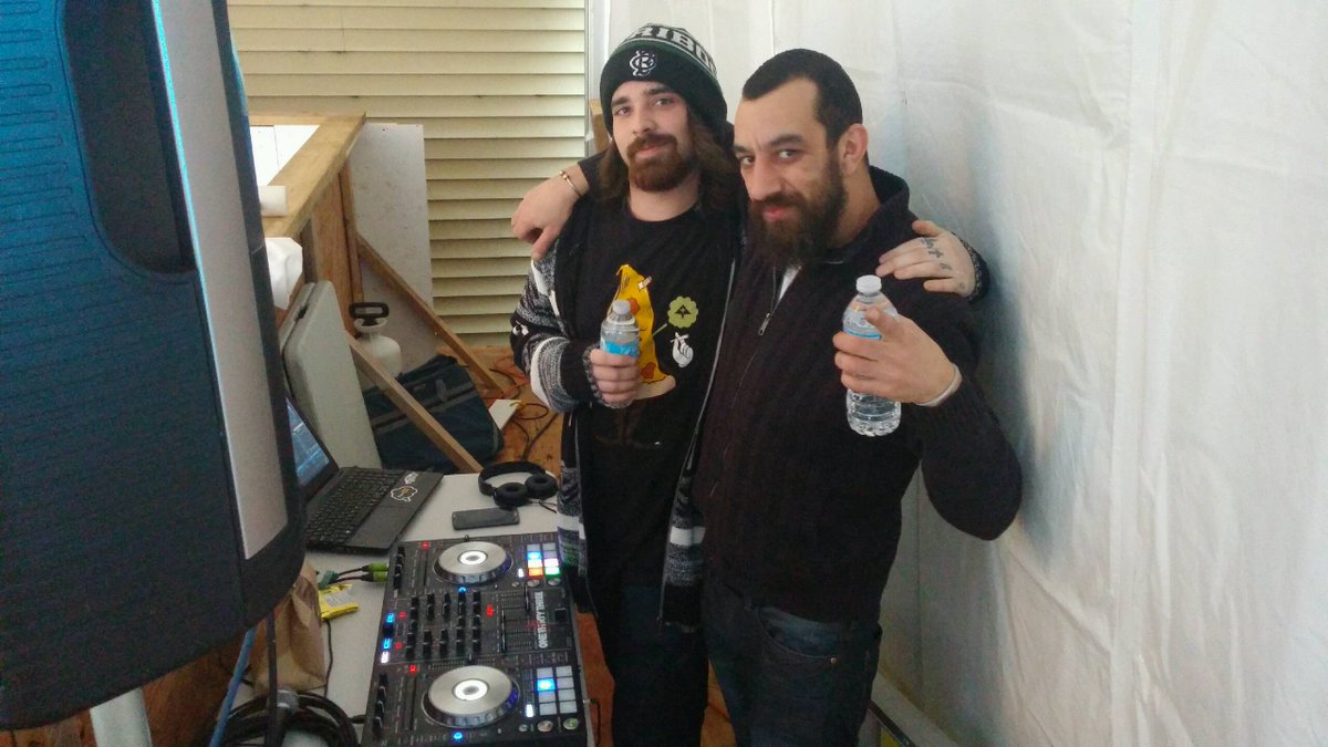 experience_CV's tweet photo. DJs from Stack Shack Records are spinning tunes at the Friday Night Skate Party #CVWinterFest Fun Zone, til 8pm, 5th & England @DTCourtenay https://t.co/Dl1O0ZfPi3