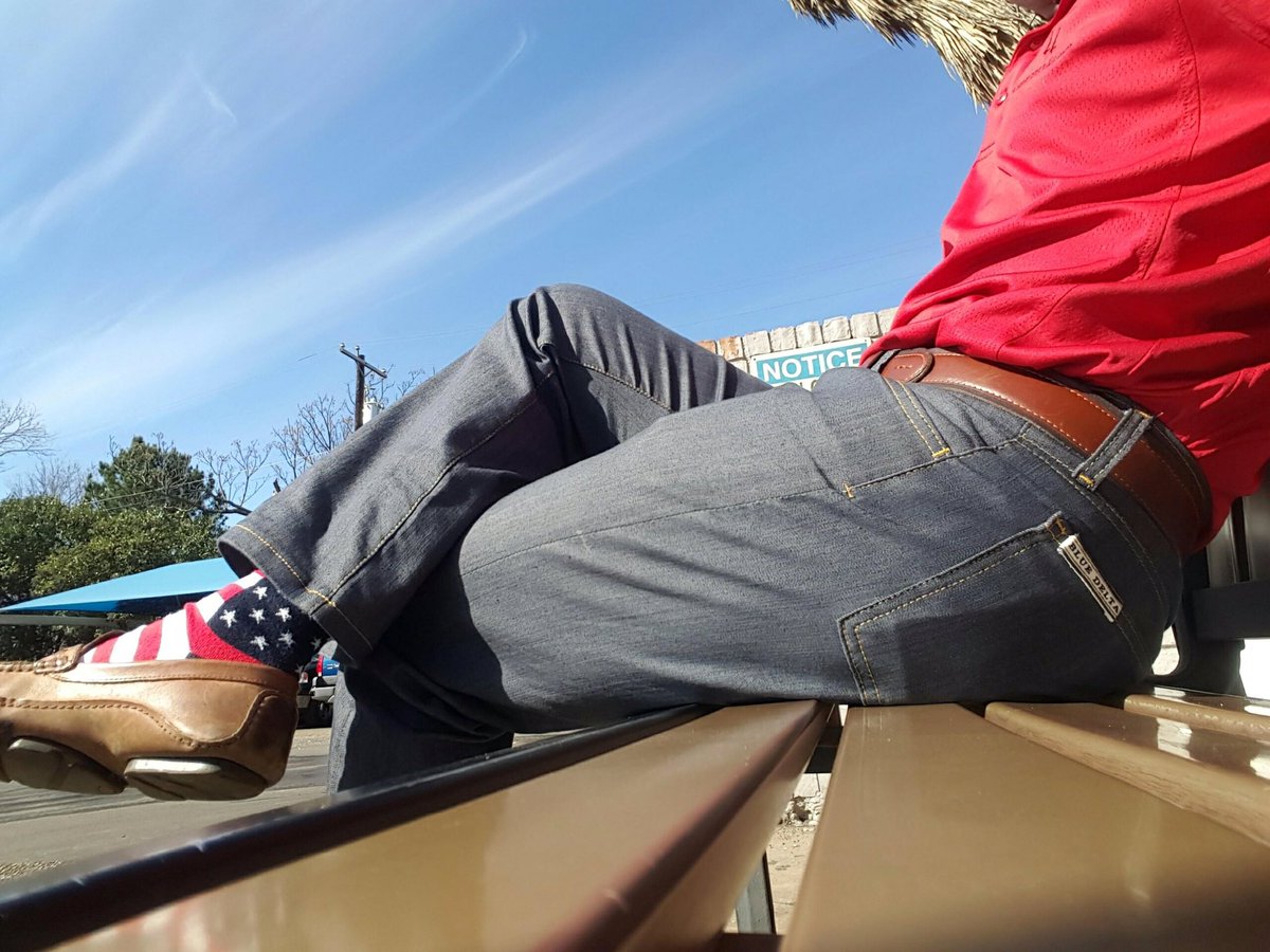 bluedeltajeans's tweet photo. Robb's American flag socks pair perfectly with his new #americanmade jeans๐บ๐ธ #secondfit https://t.co/h0wqPkfxSL