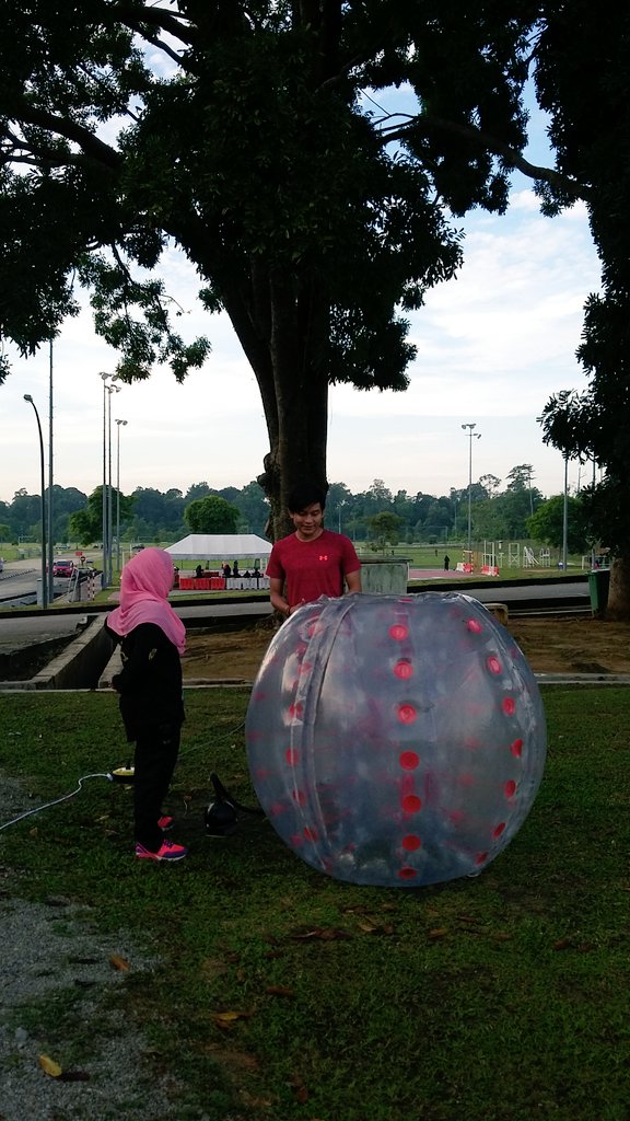 kisuitmperak's tweet photo. [LIVE UPDATE] 

We are readyyyy ⚽🏃 

#kisturunpadang 
#happyzoppy 
#beelicious https://t.co/gr6O9C08Sj