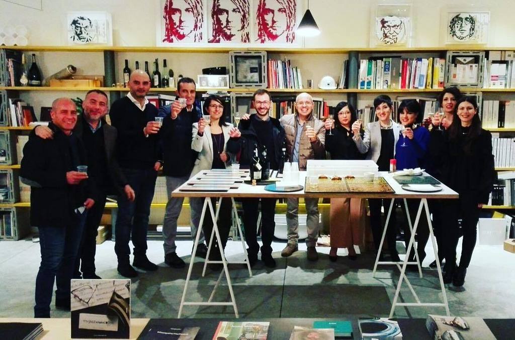 DAAAHaus's tweet photo. Well done Daaa Italia to a successful first night at A Tipici design event! 👏🏻🙋🏼 #designte… https://t.co/Lh0sir3Y21 https://t.co/6kgtY9y9xH
