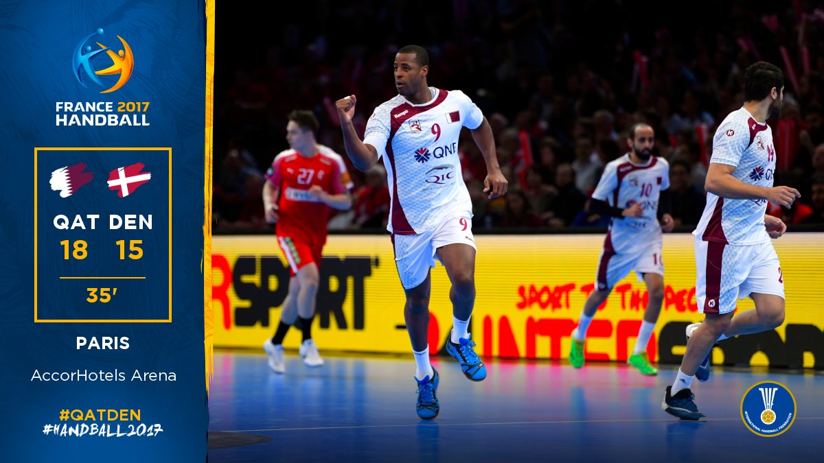 Hand2017's tweet photo. Start of the 2nd half
@Qatarhandball is still ahead, +3
#QATDEN
#Handball2017 #PhenomenalHandball https://t.co/iJWHAAlGla