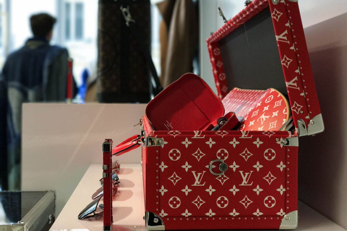 MRBLD on X: A more detailed look on the Supreme/Louis Vuitton