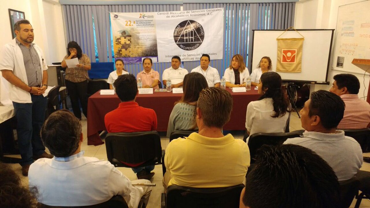 NaranjoEugenio's tweet photo. #Cancun Participamos en la clausura 22a. Semana Nacional de alcoholismo uniendo esfuerzos @cij_oficial @MachucaCROC #UnemeCapa #CentralVall https://t.co/BRwXP5MUlr