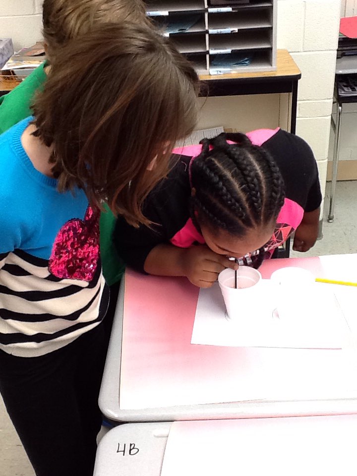Mshoy4th's tweet photo. Analyzing the differences in volcanic lavas @WesternAve161 https://t.co/lywfBuNSh5