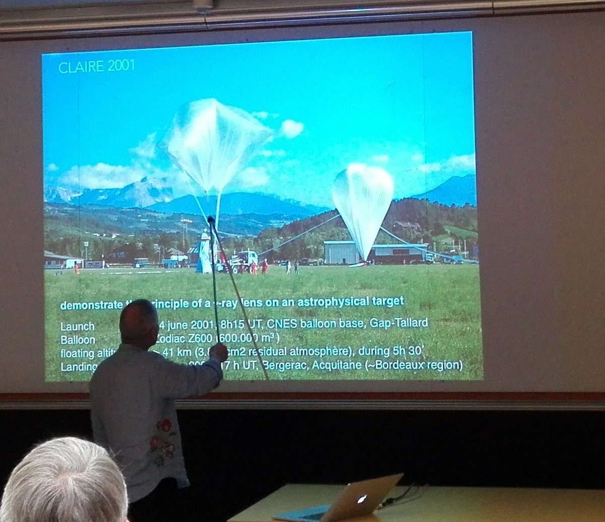 AlbertRichard_'s tweet photo. Ai pris un peu d'altitude à la conférence sur "Des ballons stratosphériques au service de l'astronomie" donnée par M. Peter von Ballmoos 🔭🛰️ https://t.co/gO4u0aQe52