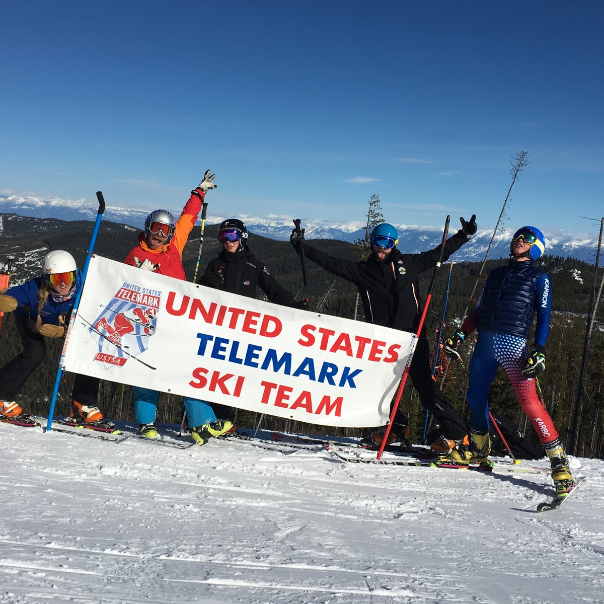 Minus33's tweet photo. Good luck to everyone racing in the US Telemark Ski Association Global Rescue Telemark Sprint Classic at #SuicideSix tomorrow! https://t.co/vRSBwlHC9E