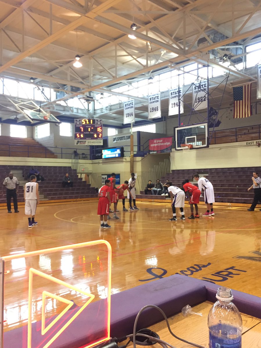 midtownmiddies's tweet photo. Triple Header just underway vs Princeton!!! Get out to the Miller early and wear your 🇺🇸🇺🇸🇺🇸

#SaluteTheTroops #3for1Special @middiepit https://t.co/fUL2ZmWU1b
