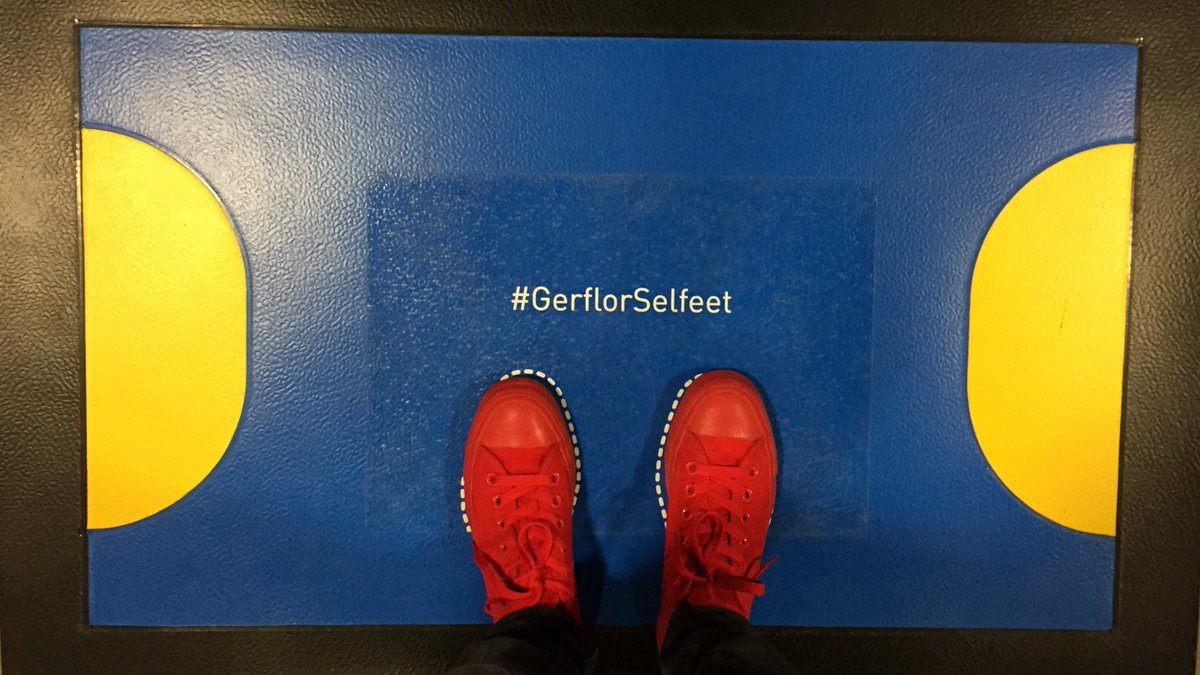 Virgo18o8's tweet image. Le #GerflorSelfeet c&apos;est fait pour moi ! 👍🏻🤾🏻‍♂️ @Hand2017 @EspritHandball @LeKindarena