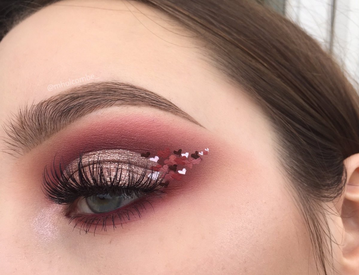 Charlie (@charlotte_rauer) | Twitter