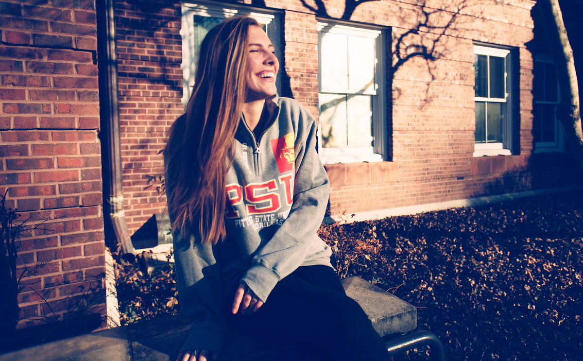 pittstate's tweet photo. RT because you made it through week one and because you want a chance at this sweet quarter-zip from @PittStateBooks! #oagaag https://t.co/McBcSwbXwN