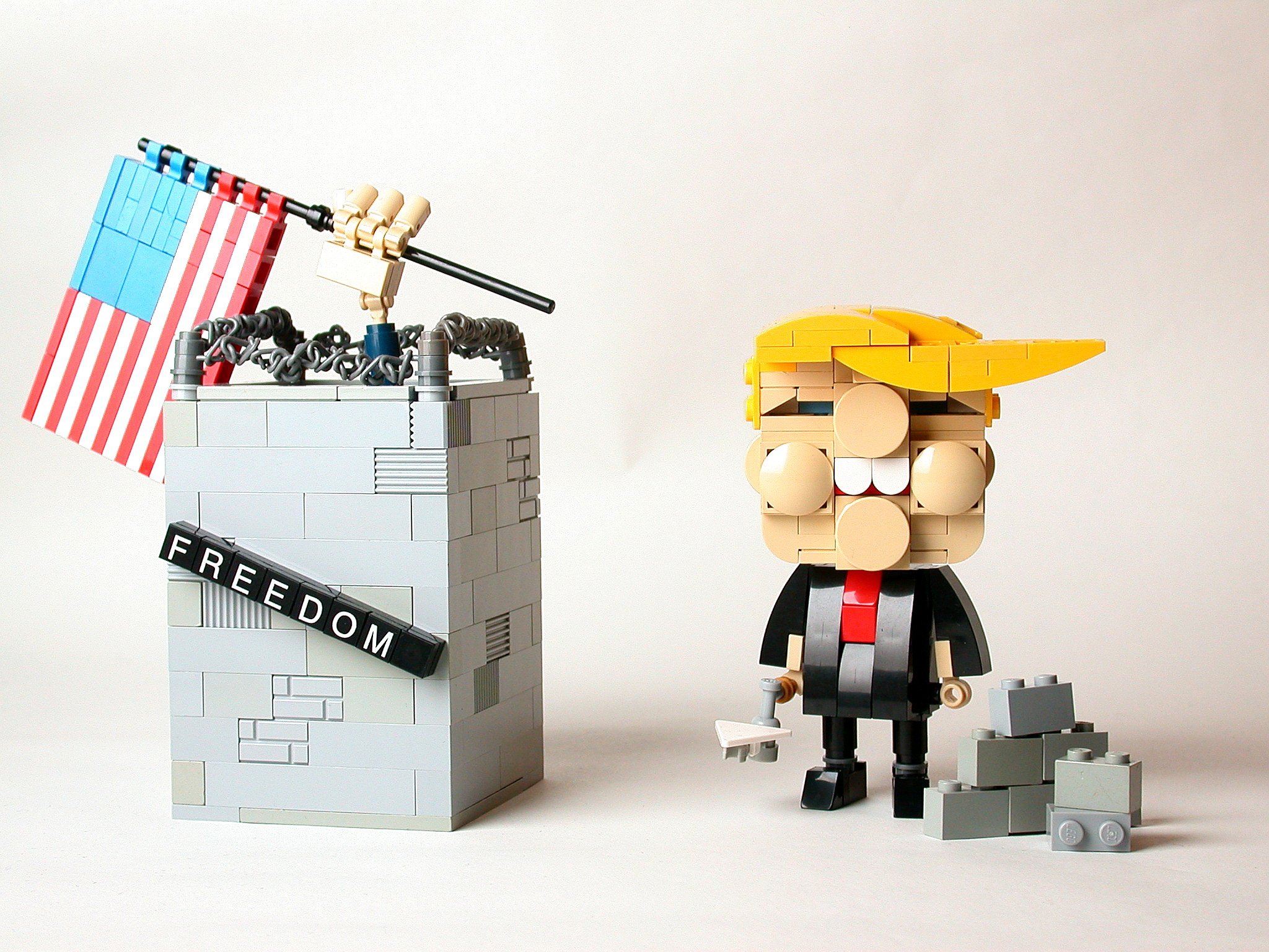 mega blocks trump wall
