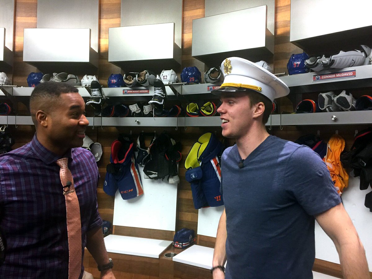 Cabbie's tweet image. Head of the class 👑 The phenom @cmcdavid97 returns! 
youtu.be/98cB_ATsUVU @EdmontonOilers @Drake