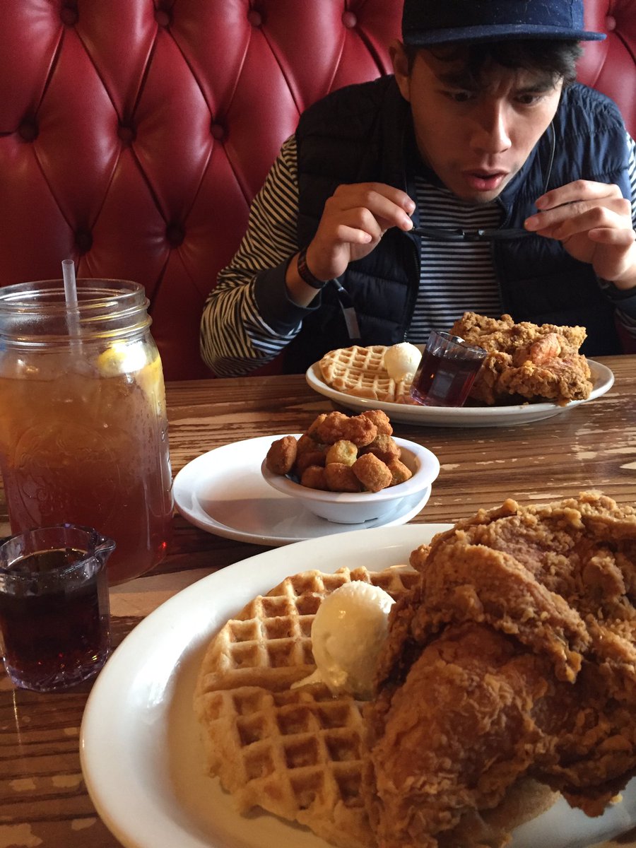 LawrenceRey's tweet photo. we found the holy grail #yaffles https://t.co/QebnO31cjL