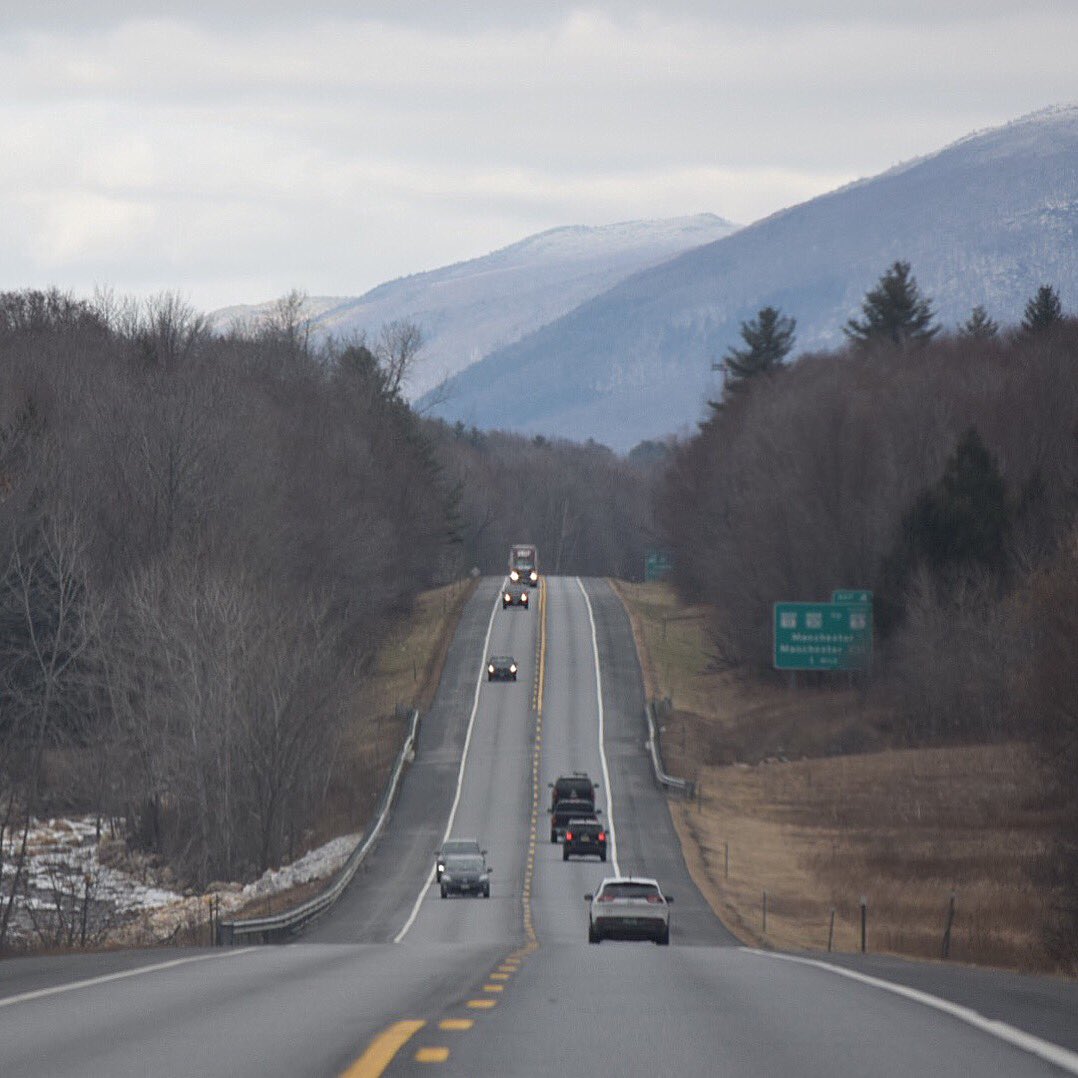 ElevatedAngles's tweet photo. #Vermont https://t.co/gr86h2z4CG