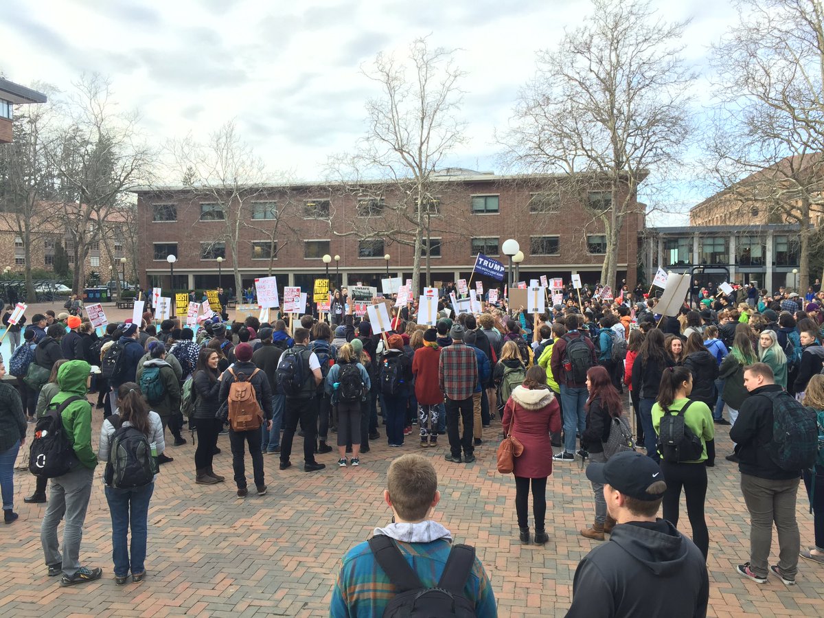 BhamHerald's tweet photo. Crowd gathering at the #ResistTrump walkout at WWU. Planning to march. https://t.co/EGuAB8BE7k