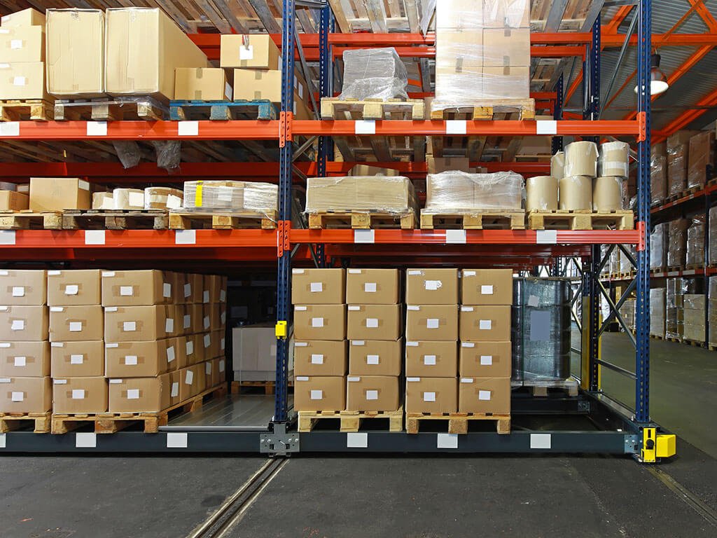 quickline_aj's tweet image. Looking for a storage solution for cold storage? Mobile racking is the solution for your warehouse,bit.ly/2ffPfGr #mobileracking