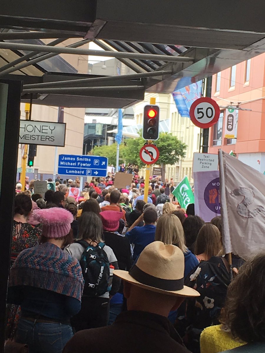 PhilippaBowron's tweet photo. Squishing into civic square @WMNewZealand #wm_global #WMWelly https://t.co/ICI8mjqW1f