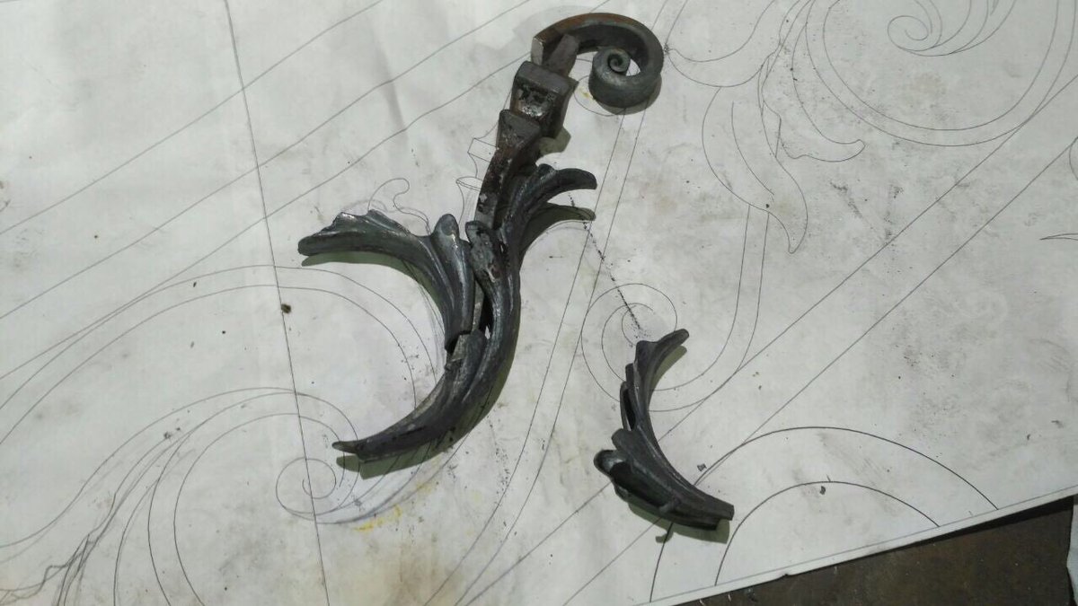 ARMAForgeShop's tweet image. Another beautiful day to get work done! #iron #ironman #railingwork #ironforge #yeg