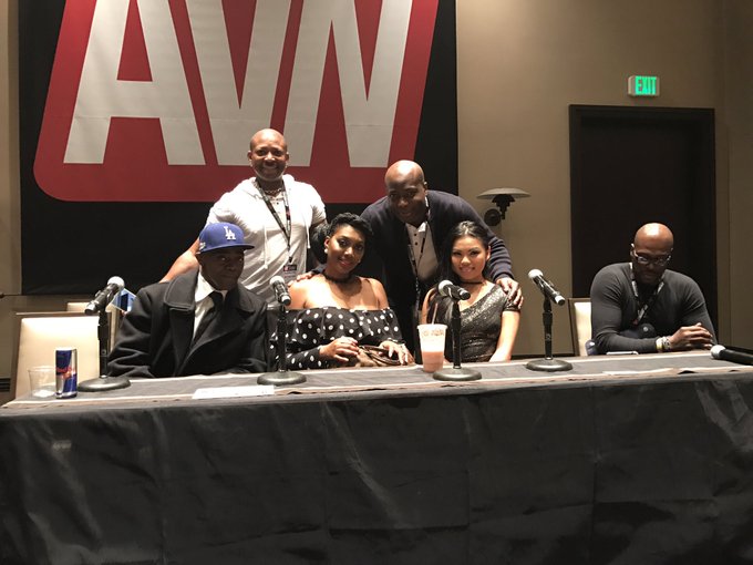 Direct from vegas Sean Devoe Nyomi and Lexington stell https://t.co/UjcRIHafYo<a href="/tag/anal"class="tags"><span>#anal</span></a><a href="/tag/threesome"class="tags"><span>#threesome</span></a><a href="/tag/interracial"class="tags"><span>#interracial</span></a><a href="/tag/bigblackcock"class="tags"><span>#bigblackcock</span></a><a href="/tag/doublepenetration"class="tags"><span>#doublepenetration</span></a>