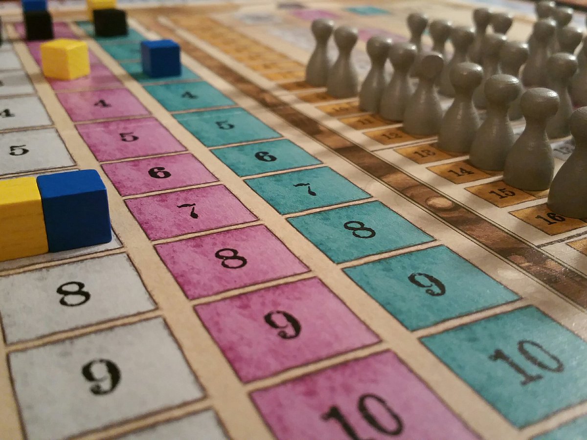 mmurphymurph's tweet photo. First play of #SpinningJenny mode of #Arkwright seems straightforward can't wait to try #WaterFrame @Capstone_Games https://t.co/BjXiTlLMJ8