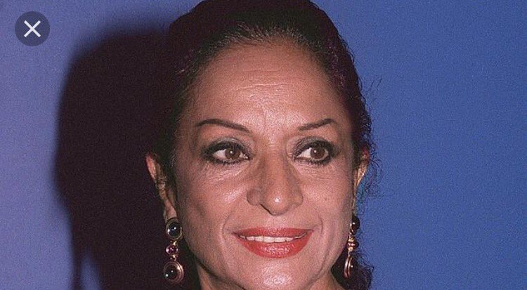 Lolita Flores tweet media