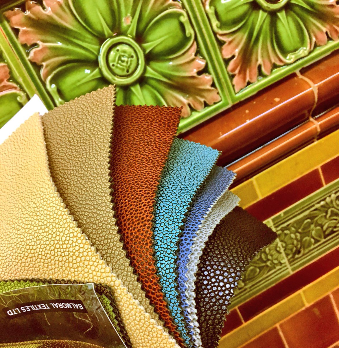 Choices... choices... choices 🤔#FabricSwatches from <a href="/ReckageAtHome/">Reckage</a> #Doncaster #Alehouse #FullSteamAhead 🍻🚂