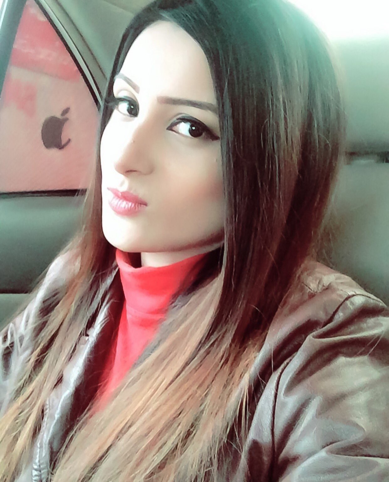 Laila Khan On Twitter Onway Shoot Greatdayout Prayforme