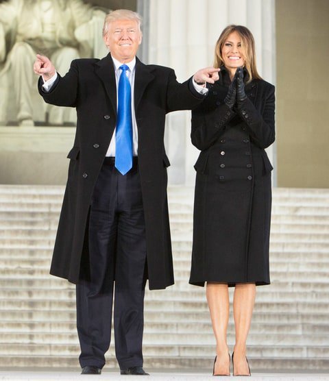nakamartinez's tweet photo. Diseñadora de origen venezolano-colombiano #NorisolFerrari es una de las elegidas por la próxima primera dama de EEUU, #MelaniaTrump https://t.co/83B65yF1tR
