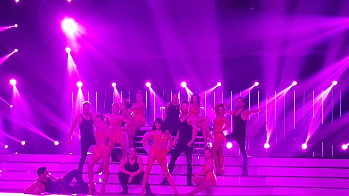 MarieVolff's tweet image. #DALSLaTournee merci❤Amnéville @cmillettedancer @cmillettedancer @YannAlrick @maximedereymez @GregoireLyonnet @gabingiband @guillaumedals5