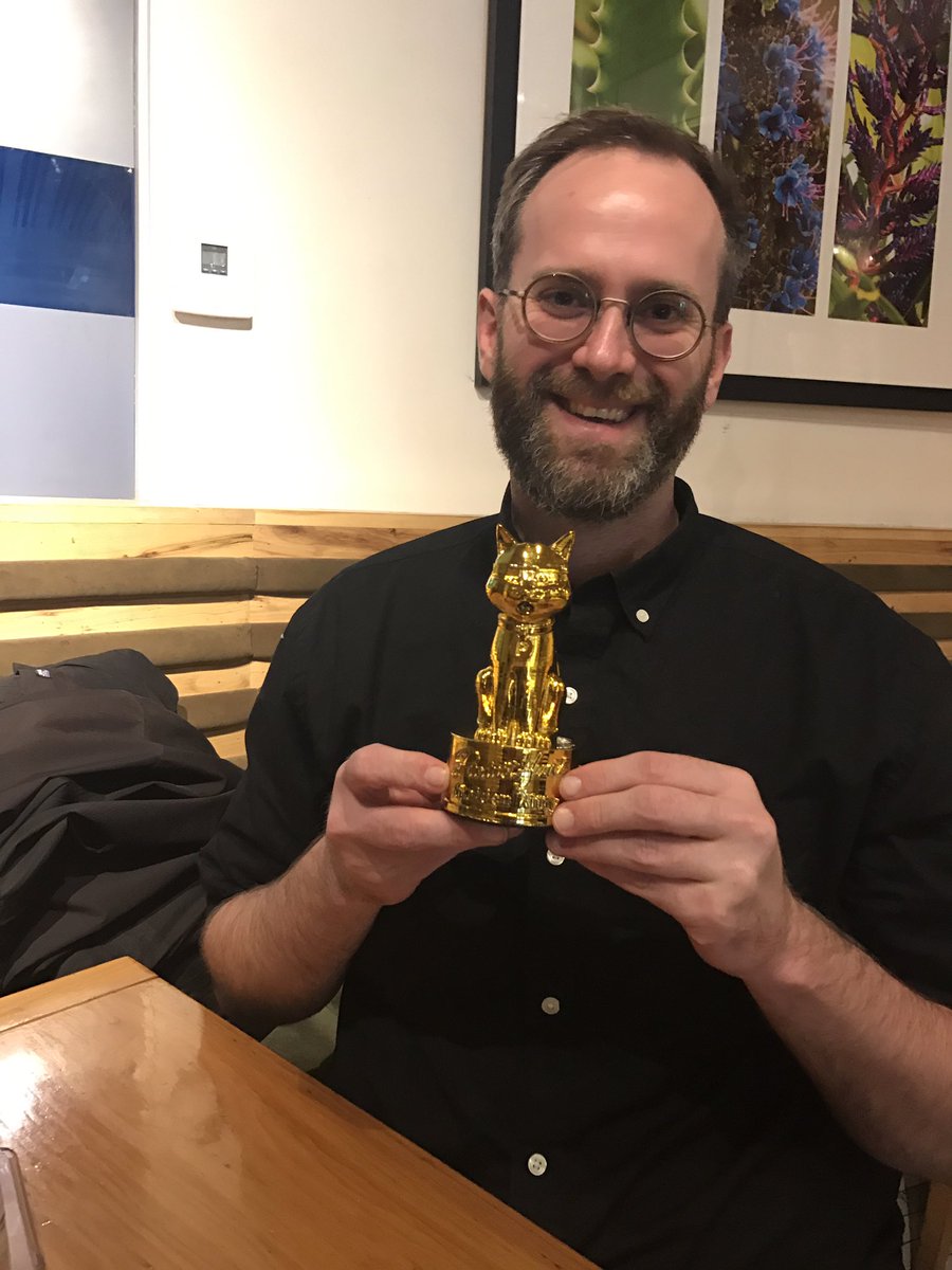 It's hard not to be filled with joy when holding a golden kitty. CEO <a href="/btmerr/">Brian Merritt</a> Brian Merritt of seed.co w/<a href="/ProductHunt/">Product Hunt 😸</a> cat