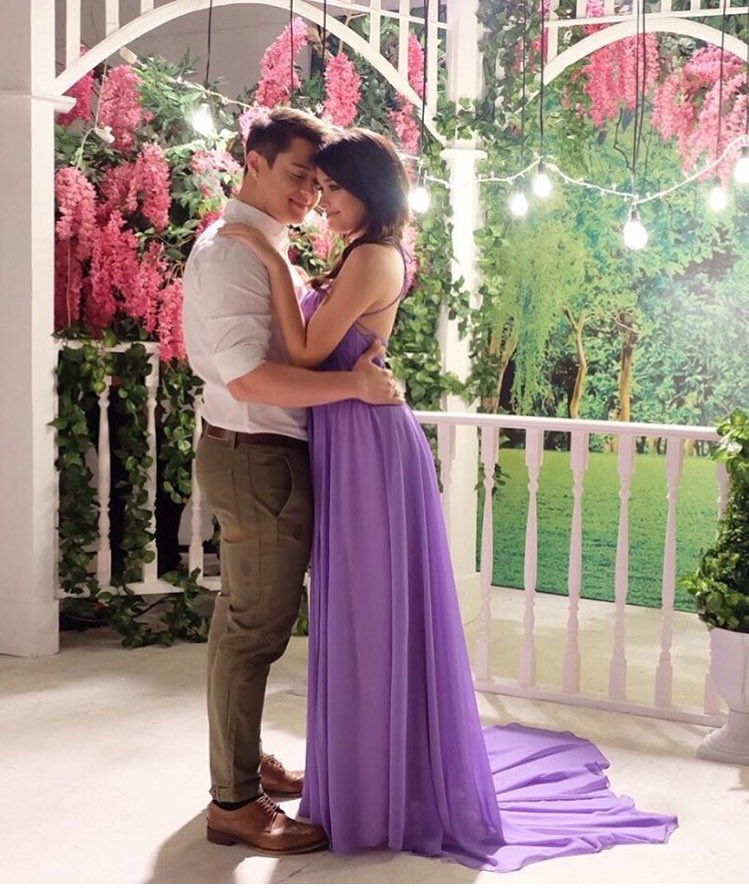 LizQuen24th's tweet photo. Bakit may BTS na ganito if hindi natuloy....
#MyEXandWHYSBlockScreenings https://t.co/SeCmYNyAUJ