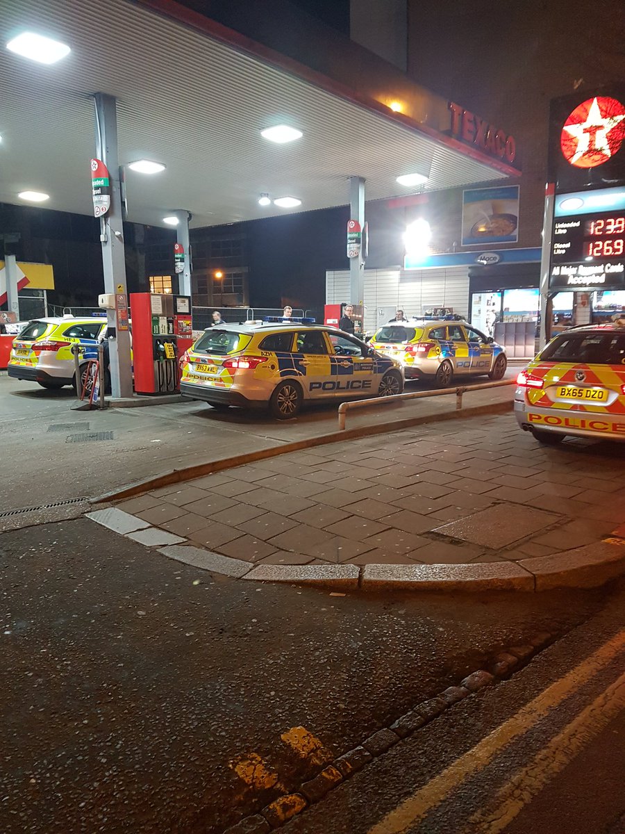 MPSHackney's tweet photo. When you find a working fuel card at the station... #HackneyMoments https://t.co/8HKLmKJCjT
