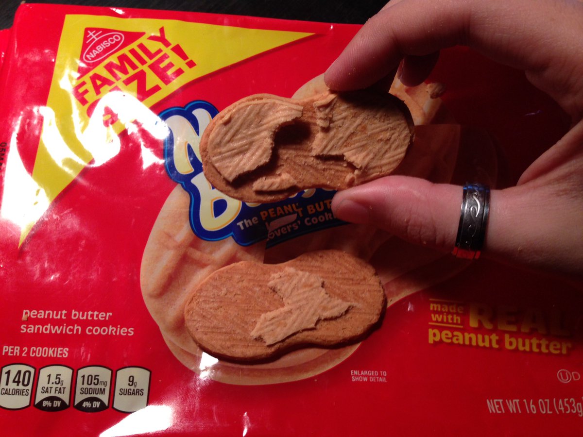 Kaneco_bond's tweet photo. So I got these new Nabisco Nutter Butter Peanut Butter cookies on the way home... & they're phenomenal, especially with coffee. #DipItIn https://t.co/UKyMm1Hfus