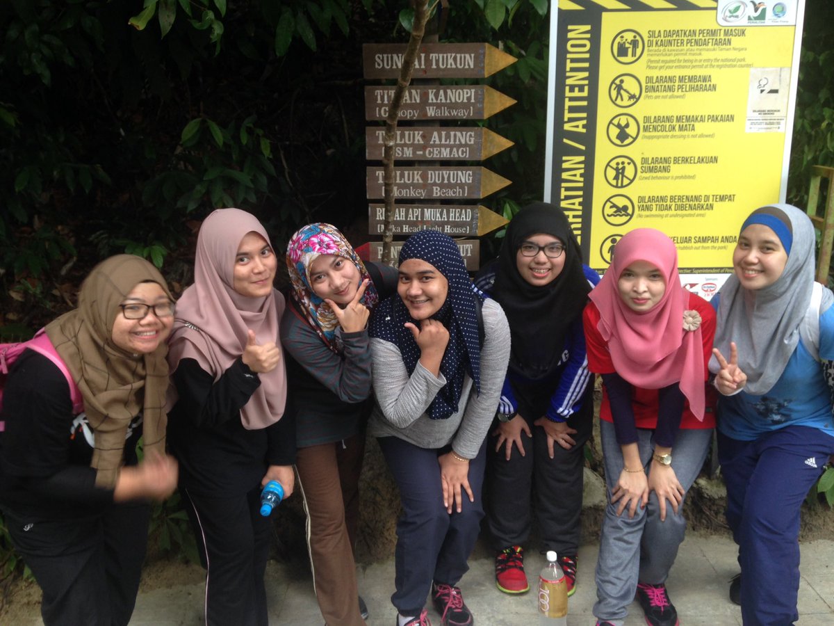 munirah1941's tweet photo. Sebeum
Kita tengok after satg pulak 😜
#jungletracking #nothiking https://t.co/BkrpYEi1c8