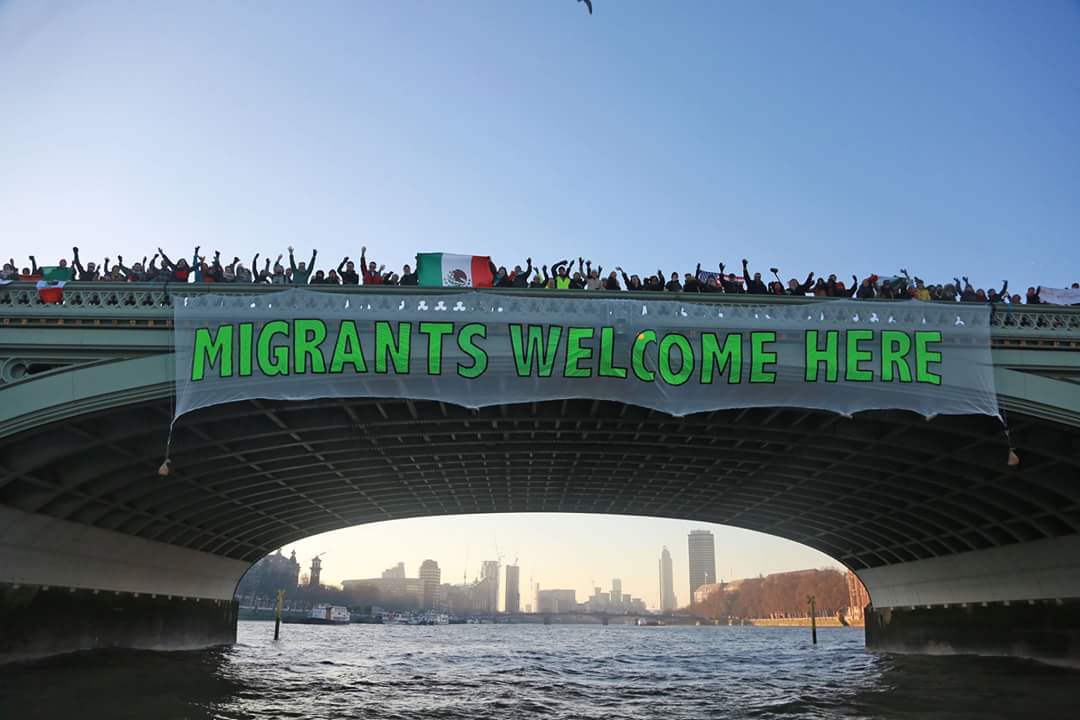 "mientras trump pide proteger las fronteras de usa, londres hace una invitación a los migrantes mexicanos"