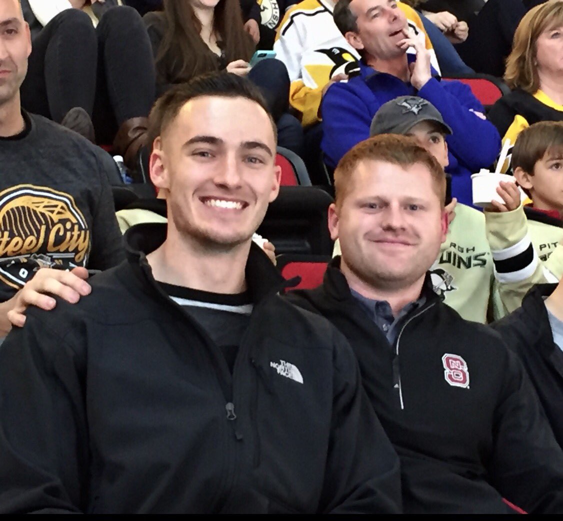 Hanging out with <a href="/Jwain42/">Justin Wain</a> and his family in Raleigh tonight! Always great to see former players. That's why we Coach. #STATEment