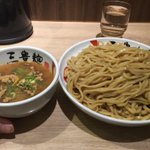 肝臓が悪いからラーメンは控えろ!と医者に言われた結果つけ麺食べてて笑う!