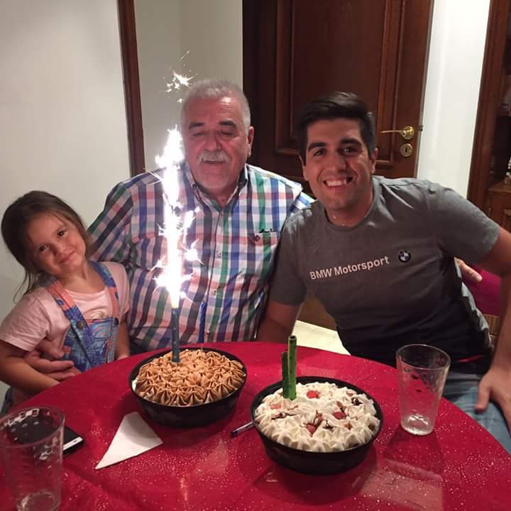 Jenpereda's tweet image. Feliz feliz cumple al Hombre mas lindo del mundo !!! Y a mi suegro que me lo trajo! 🤣 #LosAmo #Cumplex2 @fedepivato