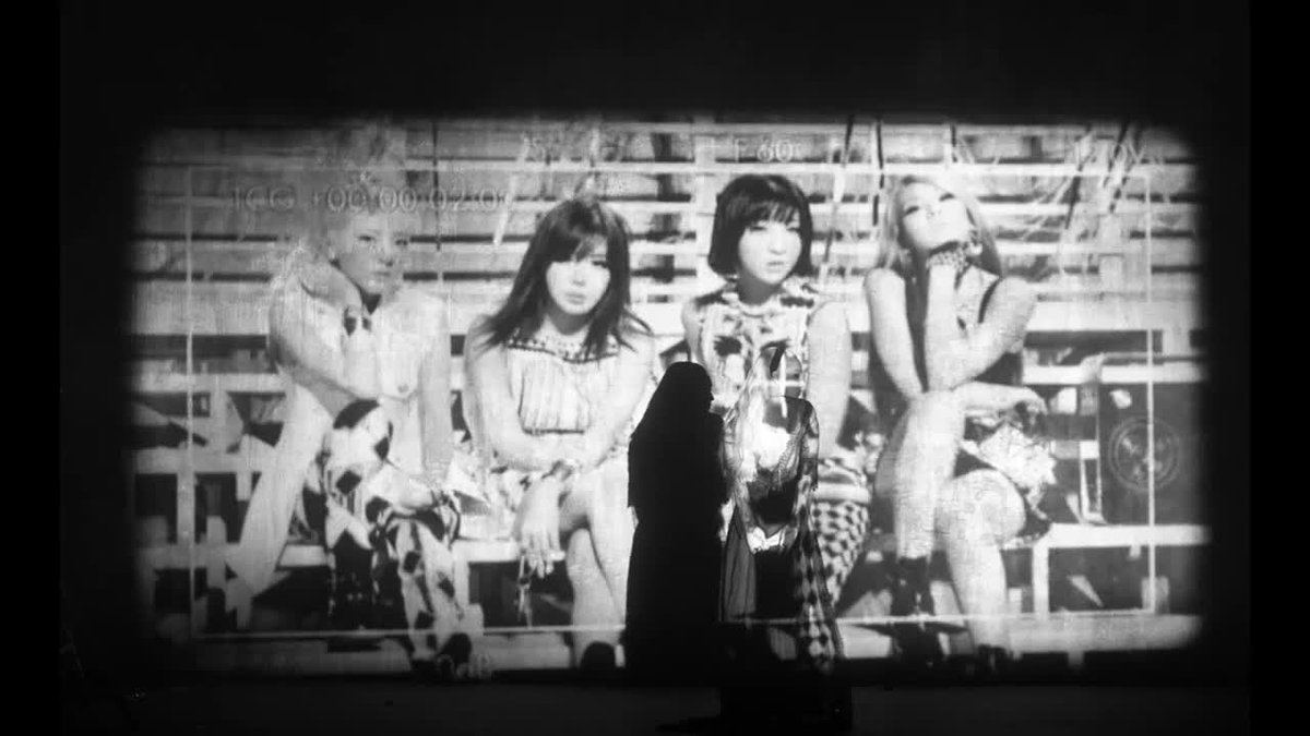 bb_8896_ik's tweet photo. 今まで本当にありがとう❤

たくさんの元気をもらいました。

解散したとしてもずっと2NE1が大好きです。たくさんの勇気を笑顔をありがとう！！

これからもずっと4人が大好き♡♡

#YG #2NE1FOUREVER #GOODBYE
#NEVERSAYGOODBYE2NE1 https://t.co/euFiqqX25Z