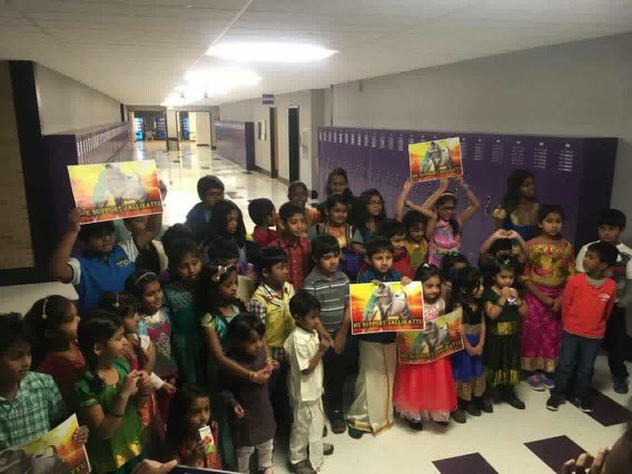 KollywoodPecker's tweet photo. Support 4 #Jallikattu from Bloomington, Illinois, USA from one our listener Karthik Sambandhamurthy... #Thamizhanda #Gethuda https://t.co/0DUNeRZKf7