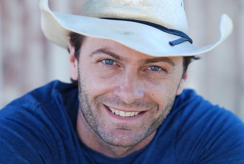 MarioOrozcoTV's tweet photo. "The challenge of starting @ zero every day & seeing how much you can accomplish." #client #TimothyPrindle #audition #Lanai #commercial #CTM https://t.co/ntOFn08l5k
