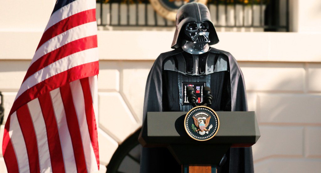 DONALD TRUMP Y EL PRIMER DISCURSO DEL IMPERIO basevarsovia.com/donald-trump-y…