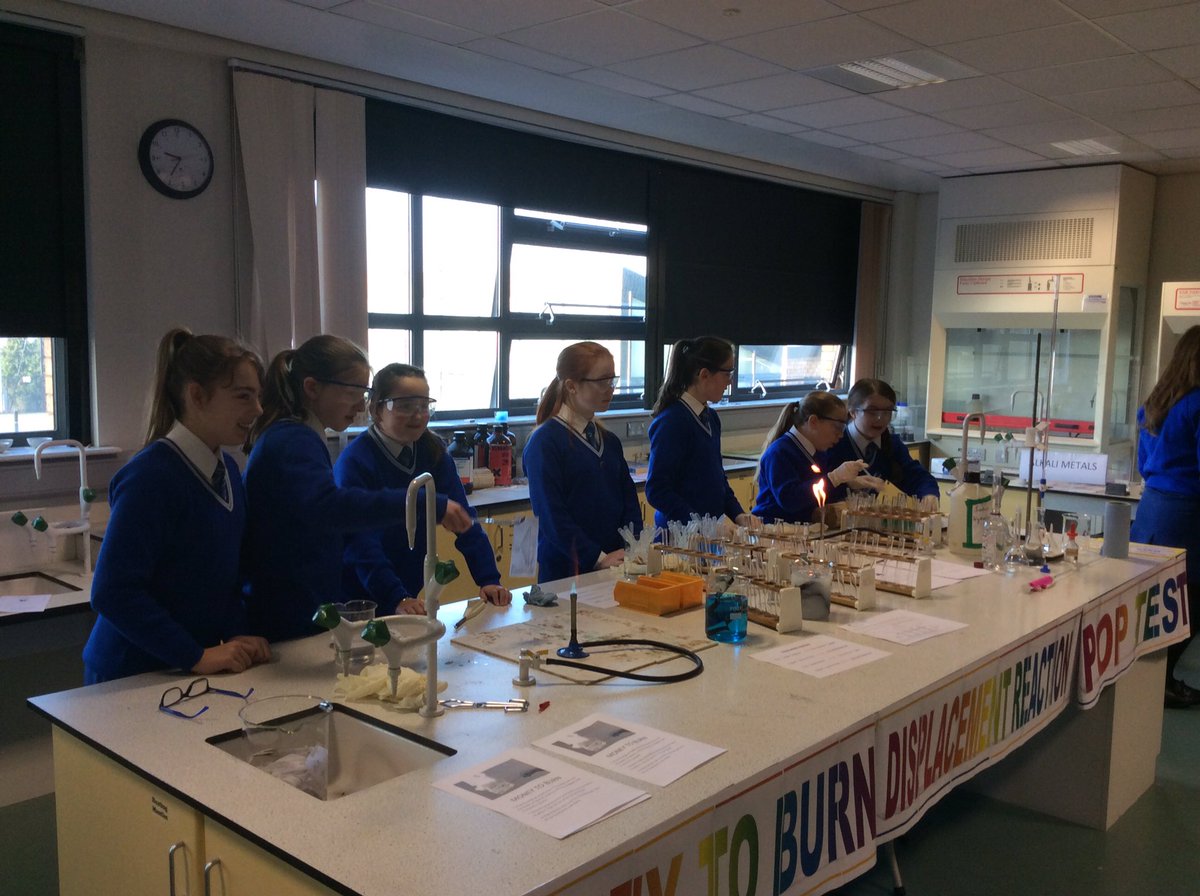 chemistry_ags's tweet photo. Ready to go on open day! #joinassumption https://t.co/ie9Q6AVVvP