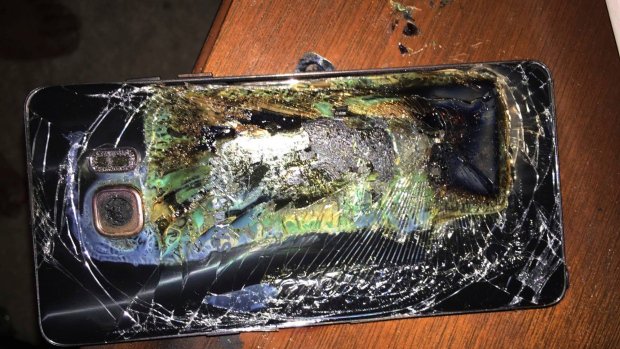 sakshinews's tweet image. #SamsungNote7 నోట్ 7 పేలుడుకు అసలు కారణమిదే! : goo.gl/8nQOI0 #batteriproblem